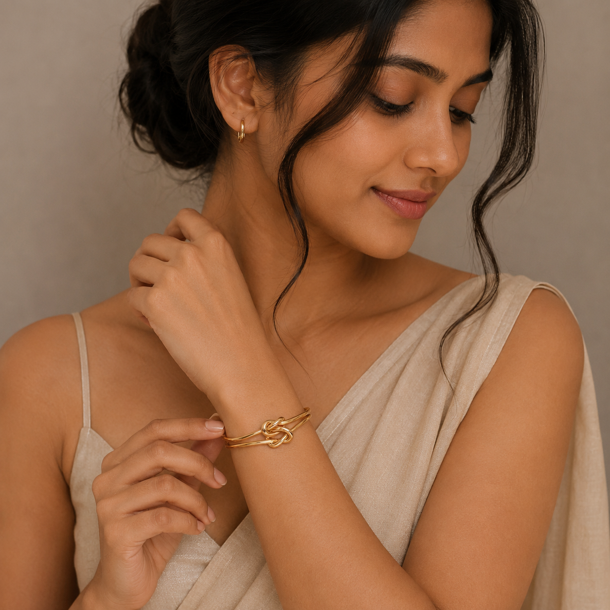 Anti-Tarnish Gold Love Knot Bangle