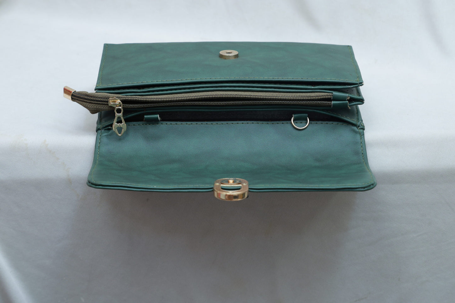 Triple Partition Oval Sling ( Dark Green )