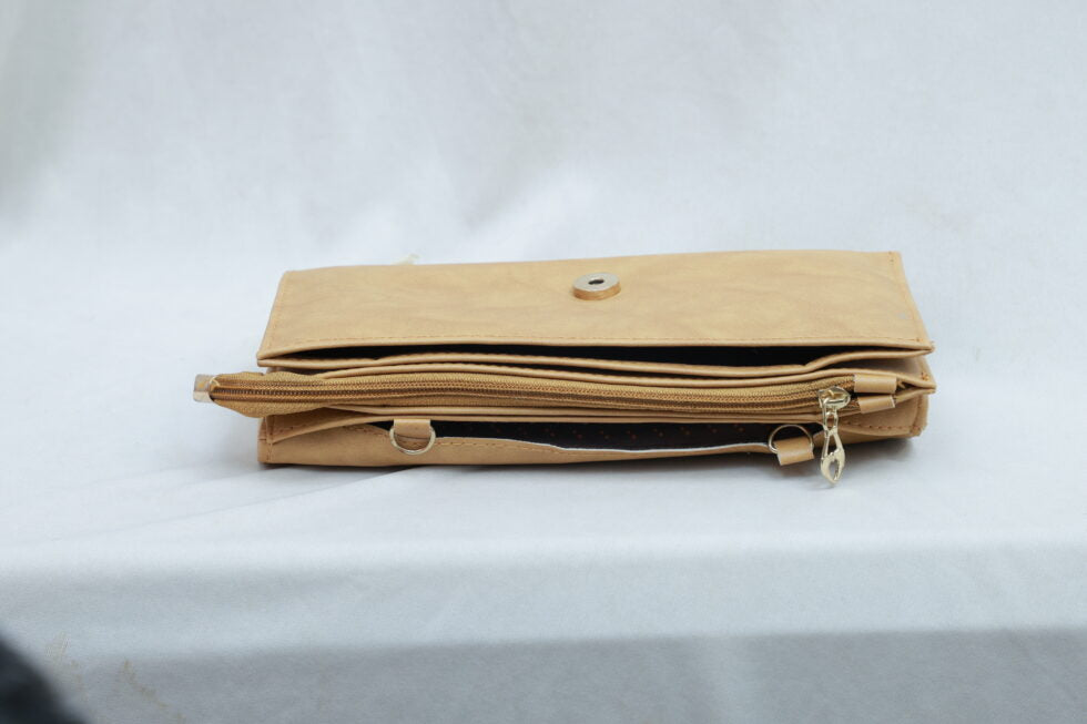 Triple Partition Oval Sling(Beige)