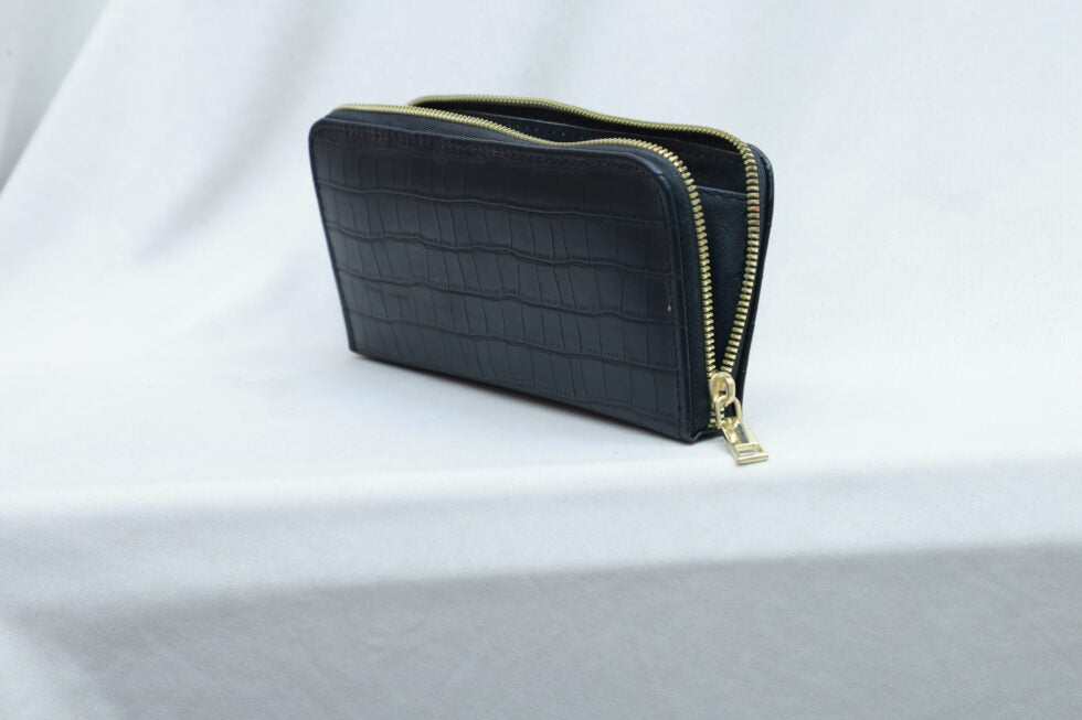 Big Zipper Hand Wallet (Black)