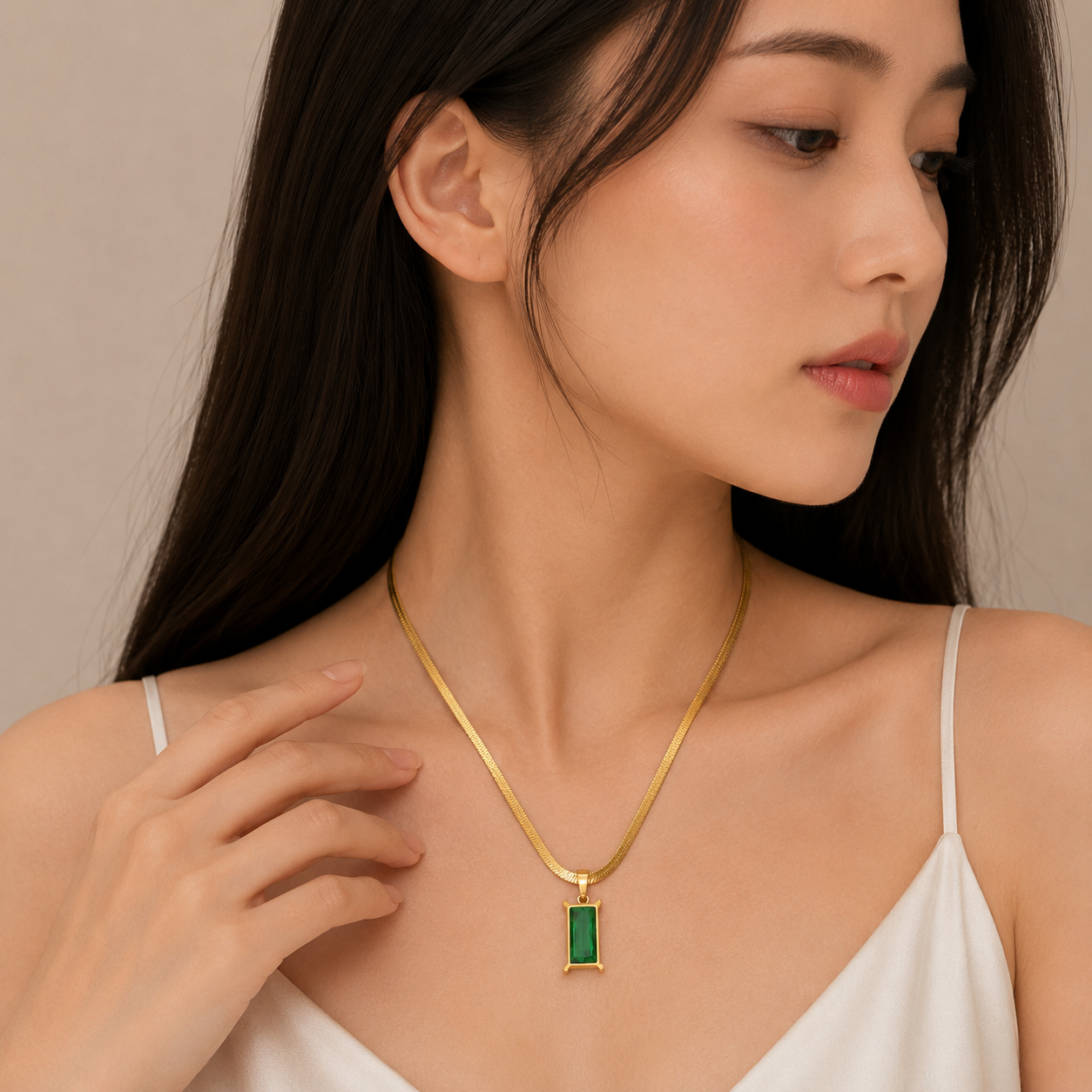 Anti-Tarnish Gold Emerald Green Stone Necklace