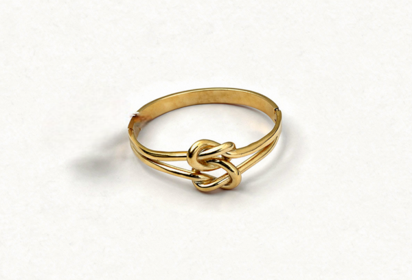 Anti-Tarnish Gold Love Knot Bangle