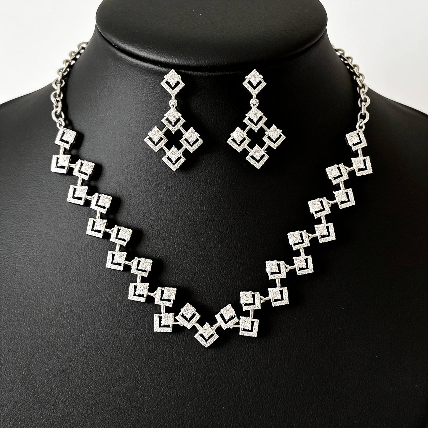 Shiny Silver Square Diamond Jewelry Set